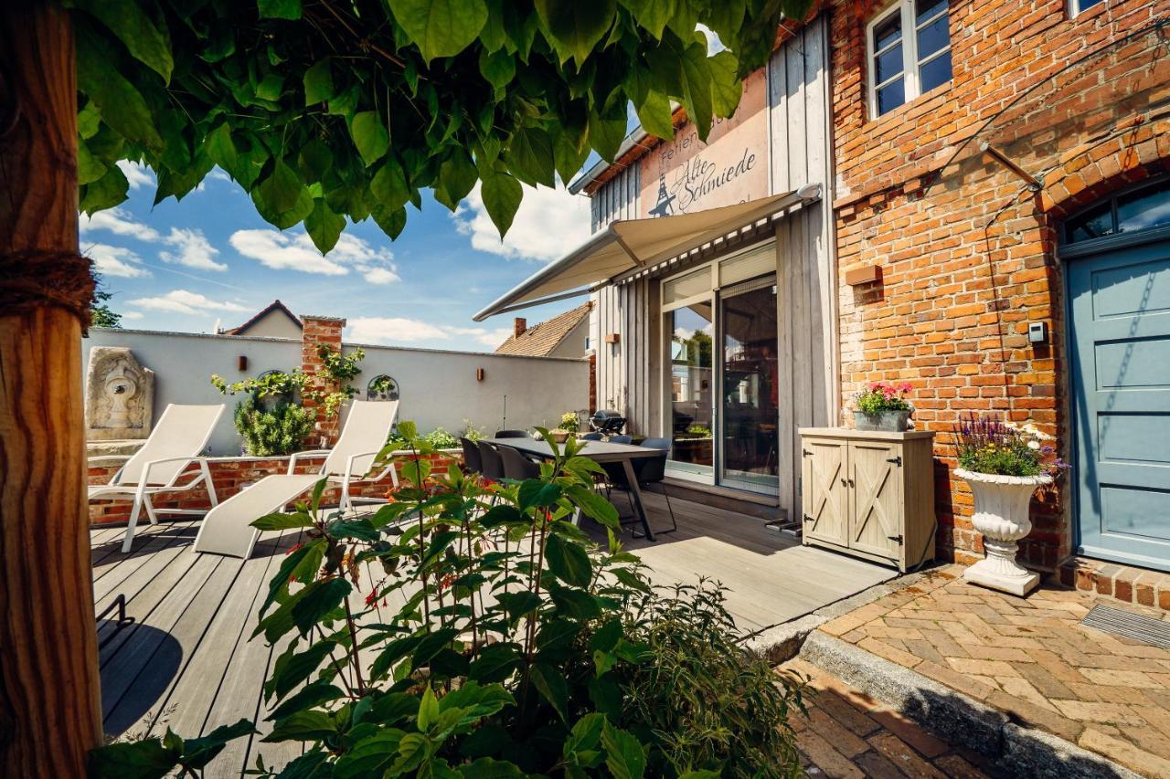 Alte Schmiede Mit Sauna, Pool Und Whirpool Im Aussenbereich Schoenstes Ferienhaus Der Lausitz Elsterheide Dış mekan fotoğraf