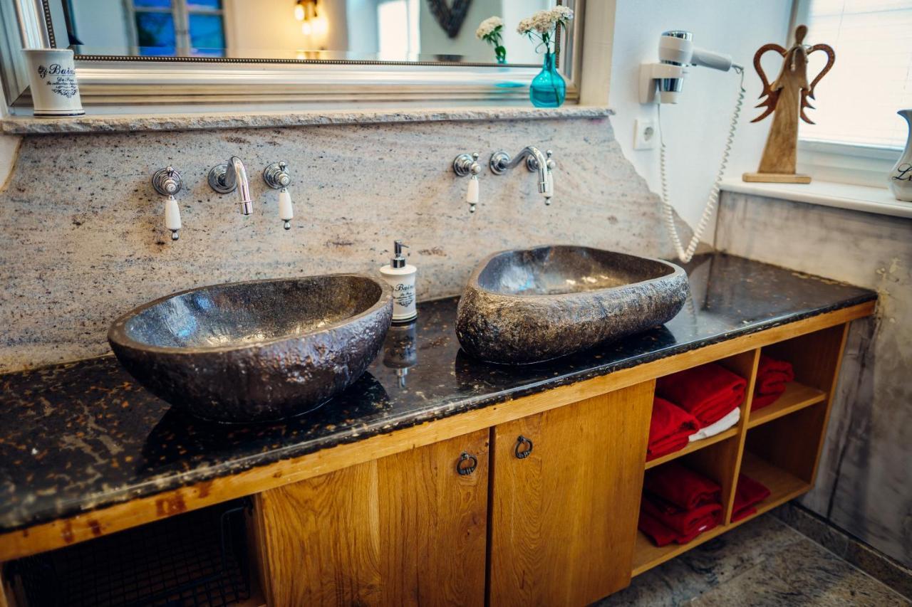 Alte Schmiede Mit Sauna, Pool Und Whirpool Im Aussenbereich Schoenstes Ferienhaus Der Lausitz Elsterheide Dış mekan fotoğraf